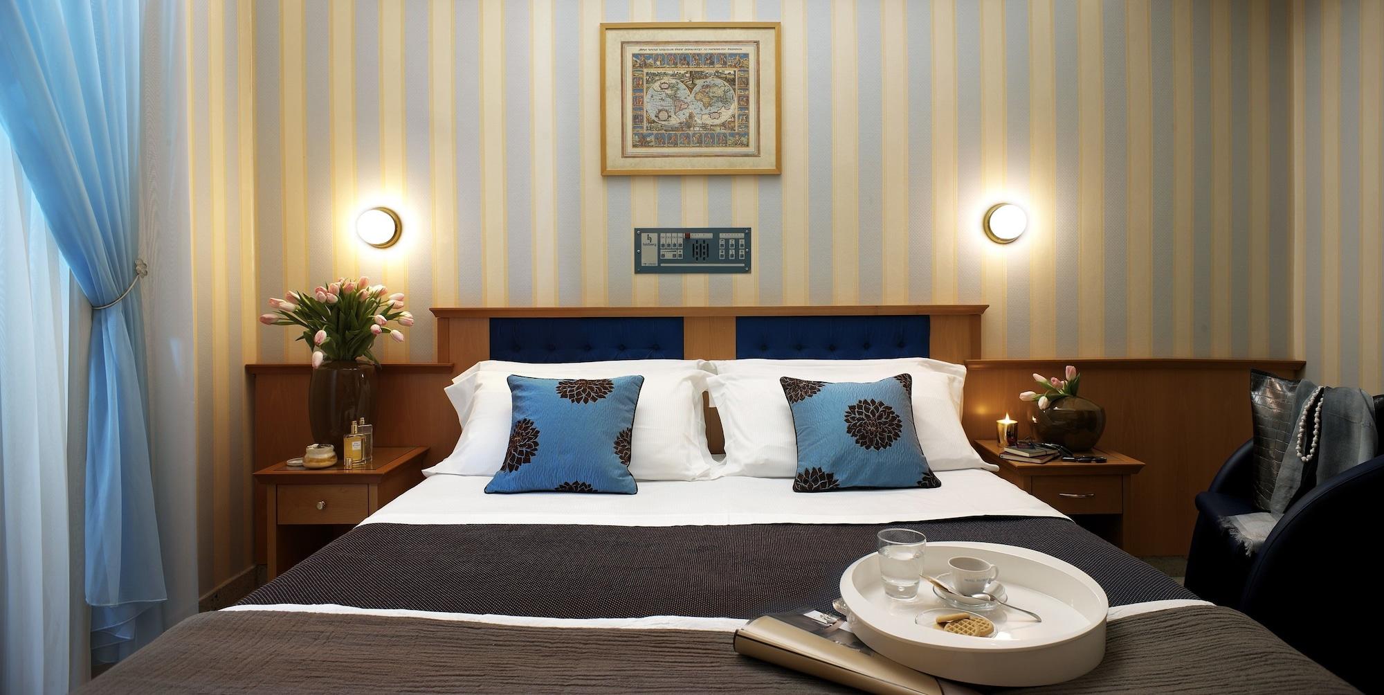 Hotel Feldberg Риччоне Экстерьер фото