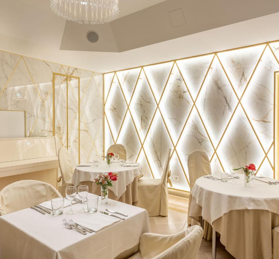 Hotel Feldberg Риччоне Экстерьер фото