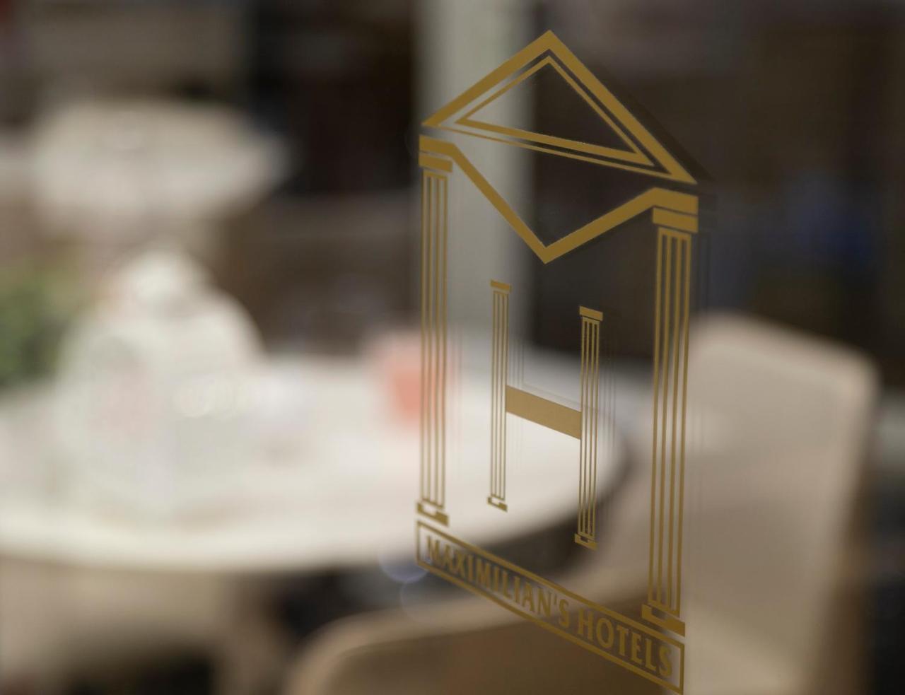 Hotel Feldberg Риччоне Экстерьер фото